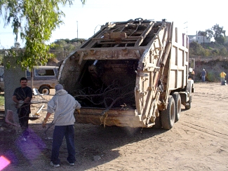 Cuidado con los camiones de basura