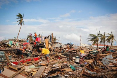 Entre las ruinas del Tifón Yolanda