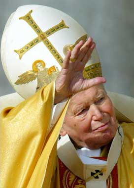 La canonización de Juan Pablo II avanza a velocidad récord Santo subito, el Papa Magno