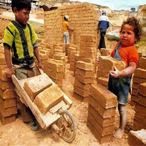 NIÑOS TRABAJADORES, UNA REALIDAD EN 58 PAÍSES