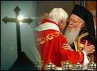 Las iniciativas ecuménicas de solidaridad impulsan la unidad; asegura el Papa.